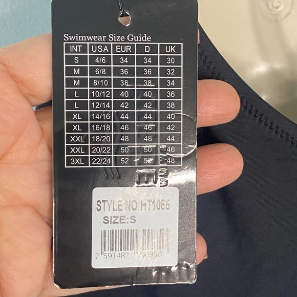 NWT Ree Bees Modest One Piece Swimsuit Solid Black Wired Size Small - Picture 7 of 8